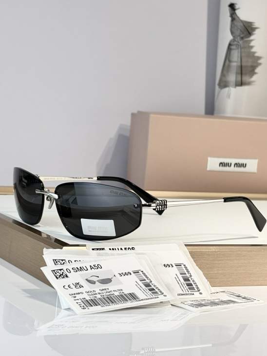 Picture of Miu Miu Sunglasses _SKUfw79620271fw
